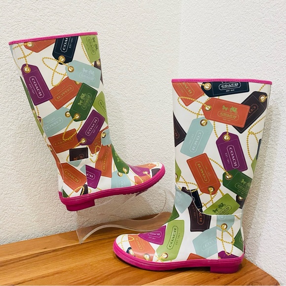 COACH F2460 Pammie Hang Tags Printed Colorful Fun Rain Boots Rubber Size 9B - Picture 2 of 16
